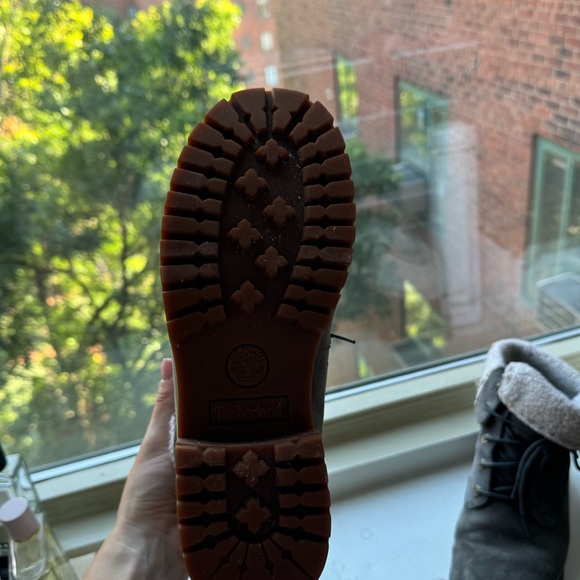 Grey Timberland Snow Boots - Picture 3 of 5